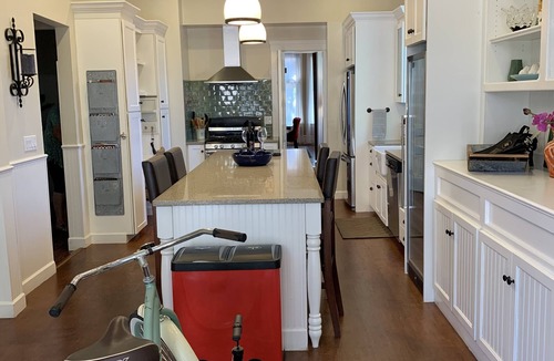 Windsor House | Historic Queen Anne Victorian in the Heart of Windsor