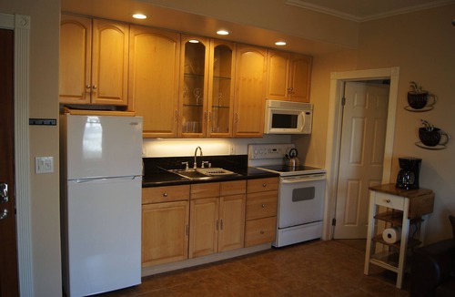 Sherman Heights Condo | Historic Victorian Unit Close to Conv Ctr, DT, Zoo, Coronado, Balboa Park, Beach