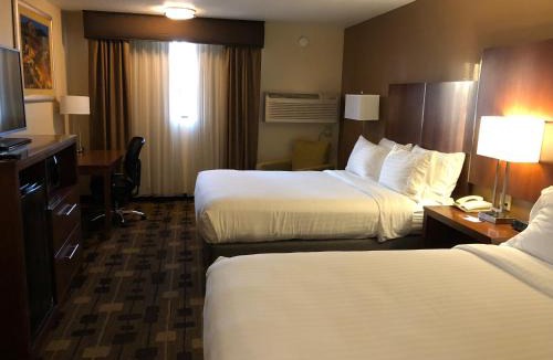 Corning Hotel | Holiday Inn Express Corning by IHG
