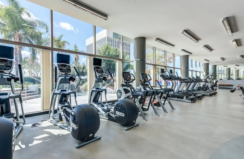 Wilshire Center Apartment | hollywood view apartment in korea town