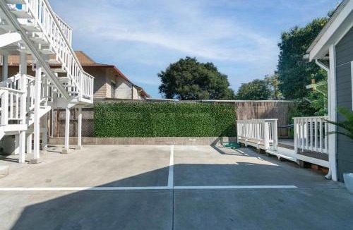 Mosswood Apartment | Home and Cottage in Mosswood