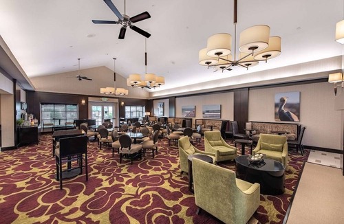 Oxnard Hotel | Homewood Suites by Hilton Oxnard/Camarillo