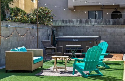 Sharp Park House | Hot tub! Beach 1 block away, Peloton, near SF and SFO airport