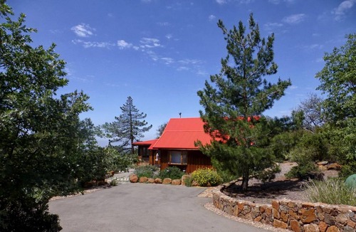 Julian House | House ∙ 1 bedroom ∙ 4 guests