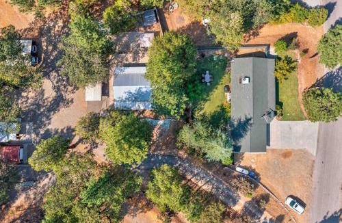 Oakhurst House | House ∙ 1 bedroom ∙ 3 guests