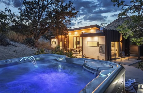 Yucca Valley House | House ∙ 2 bedrooms ∙ 4 guests