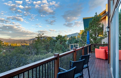 Castle Glen Estates House | House ∙ 5 bedrooms ∙ 12 guests