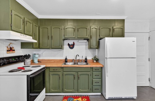Rothsville House | House On Main