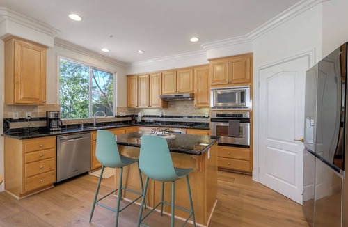 Aviara House | Huge Remodeled Luxury Home w/Piano, Foosball, & Backyard Entertaining and BBQ