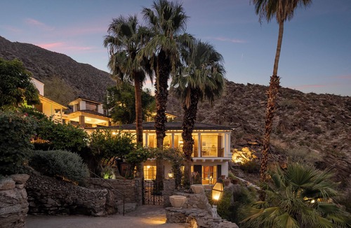 The Mesa House | Iconic 28-Acre Private Retreat