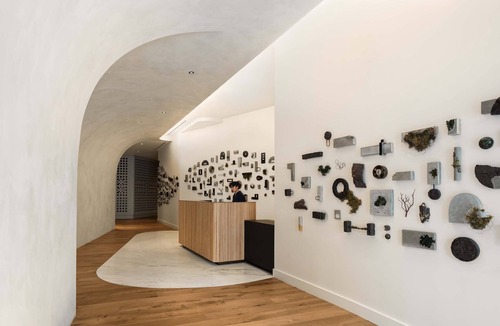 Tenderloin House | Indulge In The City Lights of San Francisco, Stylish Urban Retreat Awaits!