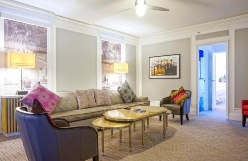Park West Resort | Inn at the Park