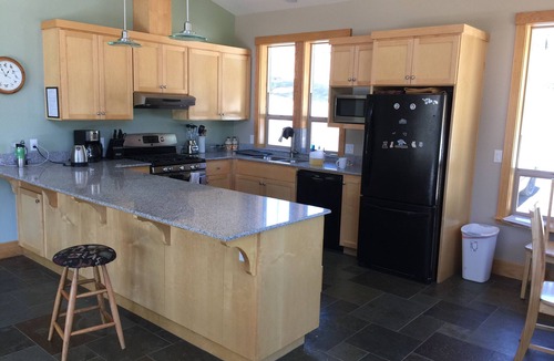 Foresta House | Johnson Family Yosemite Cabin - Centrally Located Inside The National Park
