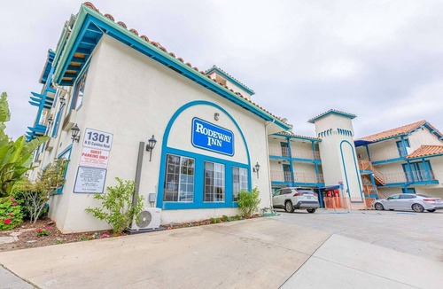 San Clemente Apartment | King Bed | Non-Smoking