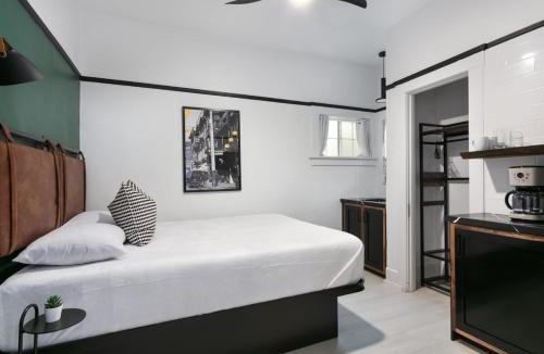 Gaslamp Quarter Apartment | La Ventana