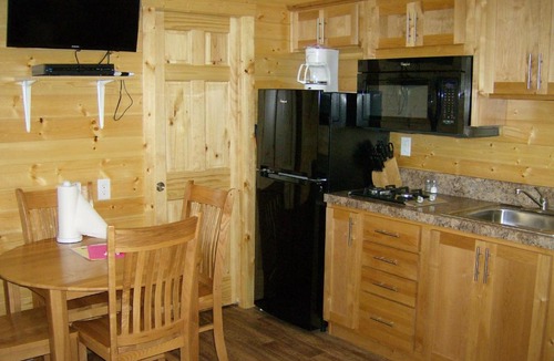 Nicolaus Resort | Lake Minden Camping Resort Cottage 3