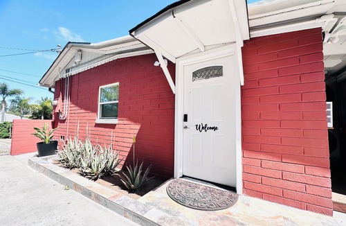 San Carlos Apartment | Lake Murray 3BR Retreat with AC and Skylight
