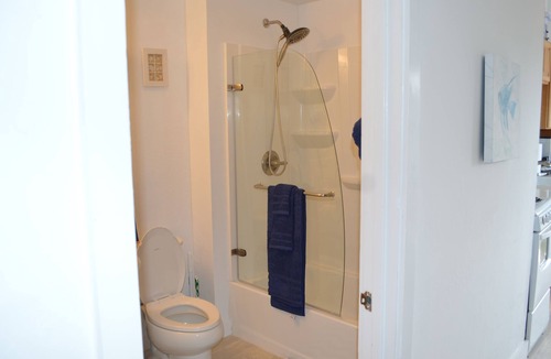 Stinson Beach Apartment | Large Studio with wrap around deck above Stinson Beach & near many hiking trails