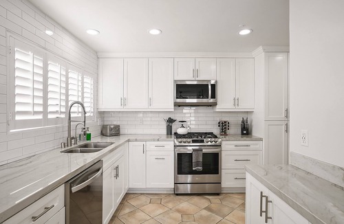 South Mission Beach Condo | Large Waterfront | Private Roof Deck | Fireworks View