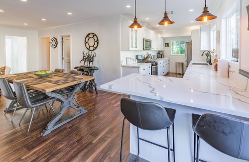 Canoga Park House | Le Bleu House - Newly Designed 3BR House w/POOL by Topanga
