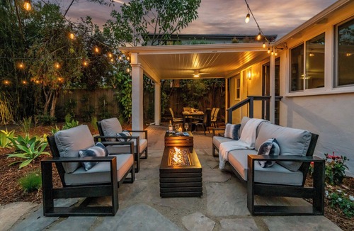 East Mesa House | Light, Bright, and Beachy on the Mesa