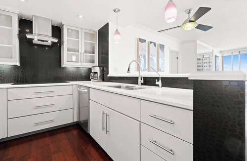 Waterfront Condo | Long Beach Condo- 3 Bed/2 Bath