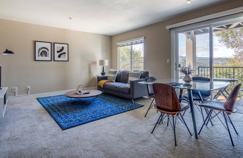 San Rafael Apartment | Lovely 1BR in San Rafael, Gym + Pool