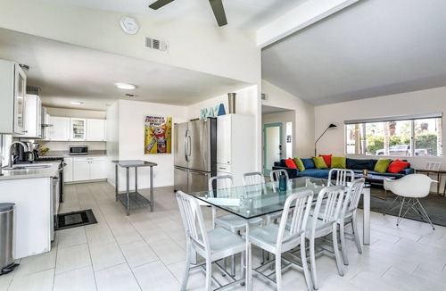 Palm Springs House | Luring Palms Oasis - A Ryson Property