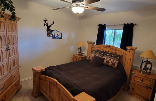 Southwest Colorado Springs House | Lush setting, minutes to downtown Colorado Springs