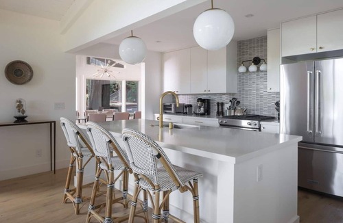 Calistoga House | LUX Private Modern Villa | Pool, Spa, & Dogs OK