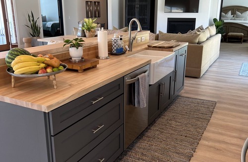 Temecula House | Lux Vineyard Escapes-Ultimate Modern Farm House