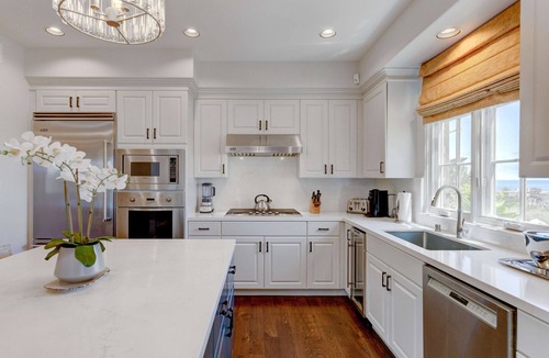 Rancho Palos Verdes Villa | Luxe Golfside Resort Villa! Ocean Views & Hot Tub!