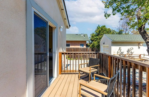 Menlo Park House | Luxe Menlo Park 4BR w/Patio & Yard, nr Tech HQ & Hikes, by Blueground