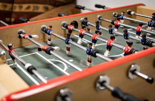 Mountain View Estates House | Luxe Mountain Chalet - Hot tub Man Cave Foosball Peloton