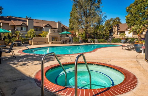 Rocklin Apartment | Luxurious & Elegant, Perfect 5-Star Long Term Stay
