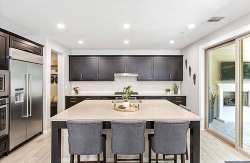 San Marcos House | Luxurious Retreat – Minutes to Beaches, Legoland, Views & All San Diego Offers!