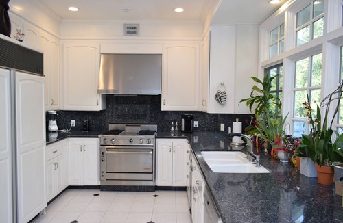 Saratoga Villa | Luxurious Secluded Master Suite in a Saratoga Villa.