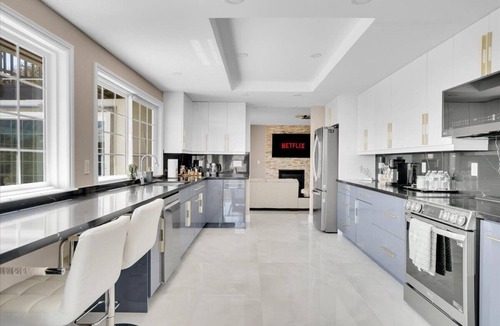 Spring Valley House | Luxury 4 BR w/Serene Lake Views