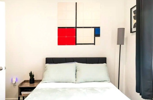 Wilshire Condo | Luxury Condo at Heart of K-Town