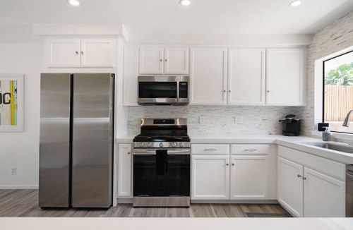Deepwell Estates Condo | Luxury Deepwell Estate Escape