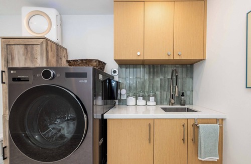 Mission District House | Luxury guest suite with private bath