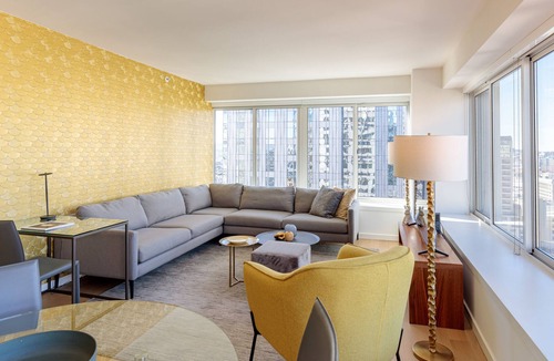 Downtown San Francisco Apartment | Luxury One Bedroom in pet-friendly SoMa Building w