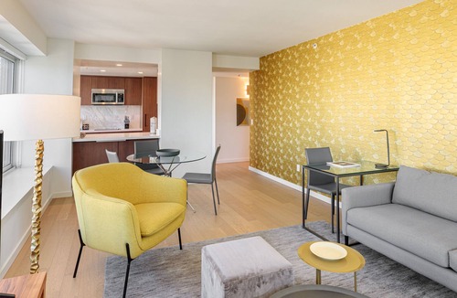 Downtown San Francisco Apartment | Luxury One Bedroom in pet-friendly SoMa Building w