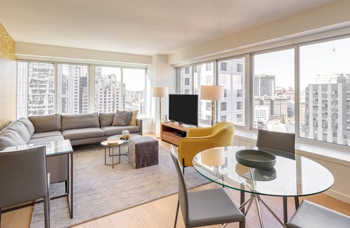 Downtown San Francisco Apartment | Luxury One Bedroom in pet-friendly SoMa Building w