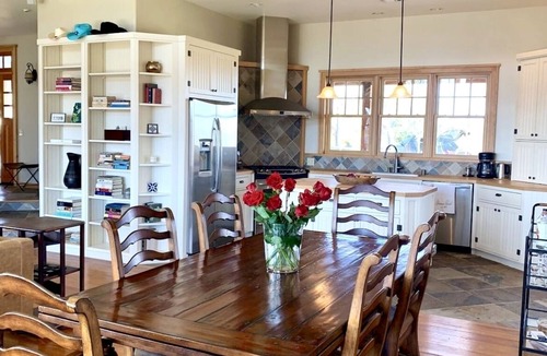 Miramonte House | Luxury Ranch getaway with spa, pool, gym & sauna