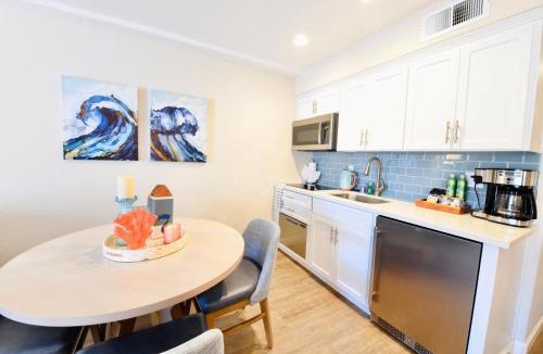 Rio del Mar Apartment | Luxury Villa - Flora View - Ground Level -Seascape