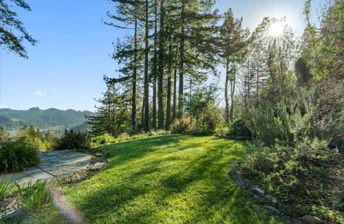 Cazadero House | Magic Madrone - Views Hot tub Forests and River