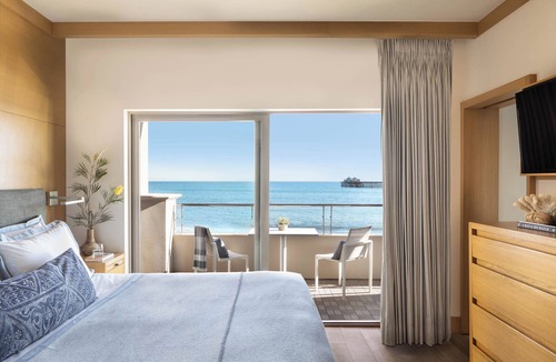 Eastern Malibu Hotel | Malibu Beach Inn