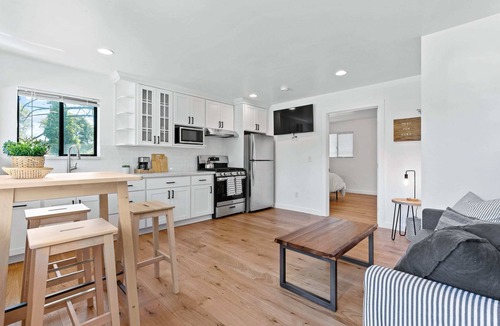 La Selva Beach Apartment | Manresa Surf House 1 bed upstairs unit #4