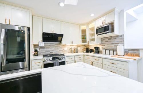 Sunnyvale West House | Marbella Lane - Exquisite Home 3BR